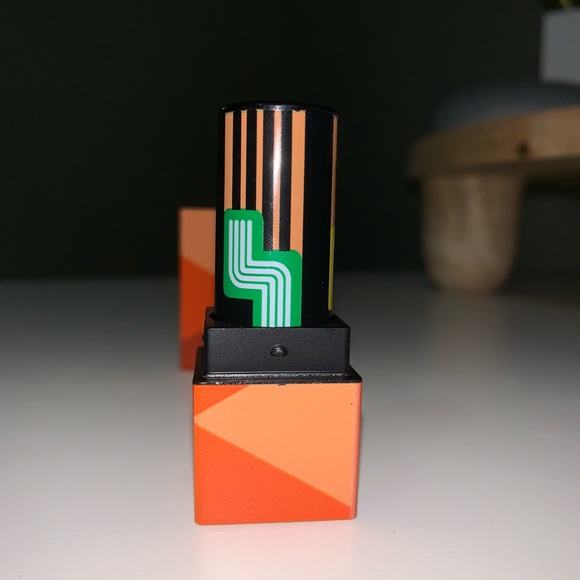 Red lipstick - Picture 3 of 3